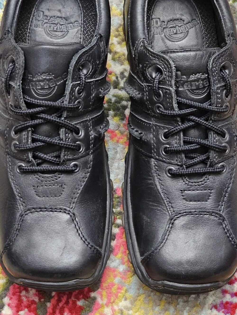Dr. Doc Martens Mens Size 5 / Womens 6 / EU 37 Black Air Cushion Lace Up 8A99